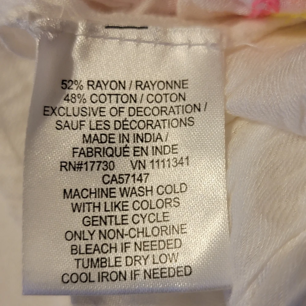 Embroidered Sarond Beach Wrap - Picture 5 of 6